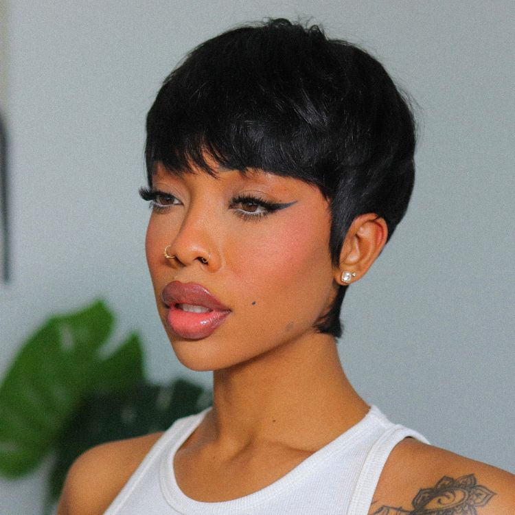 [xolatotomusic]'s Special Link Throw On & Go Short Cut with Bangs Wig Ultra Comfort Cotton Cap Glueless Wig Hair Loss Friendly