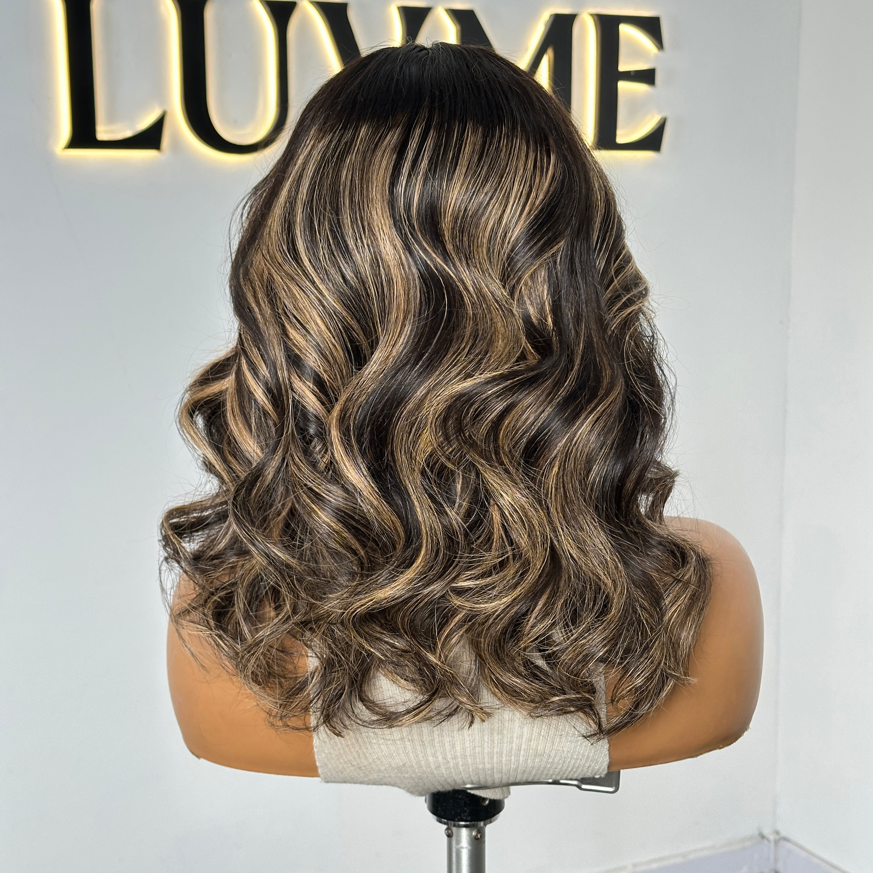 Worth | Stunning Highlight Body Wave 13*4 Frontal Lace Wig