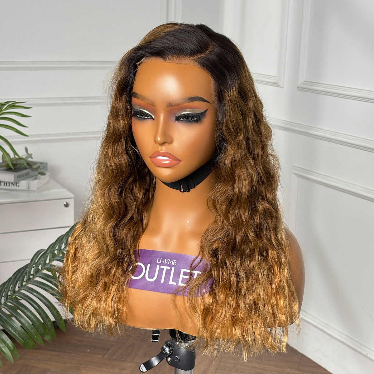 Outlet | Sun-kissed Ombre Blonde Water Wave 13x4 Frontal Lace Wig Pre-cut Lace