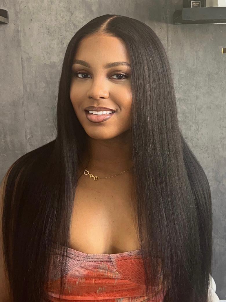 A model displays the UNice Hair Bundle 1 Pc/pack Yaki Virgin Human Hair, showing a model with long black hair and a red top and yaki texture, bundle fullness.